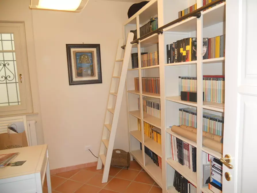 Immagine 11 di Terratetto in vendita  in Via Carbonara 33 a Castelnuovo Magra