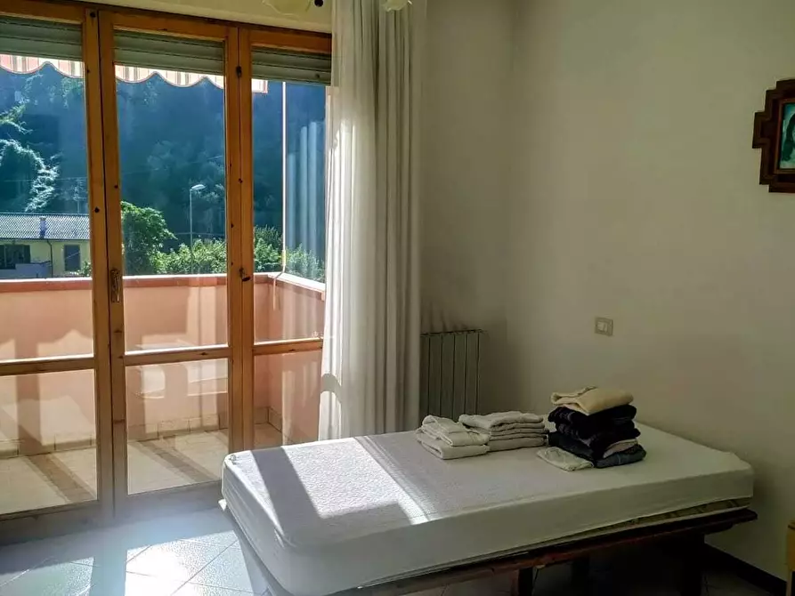 Immagine 8 di Appartamento in vendita  in Via Spondarella 20 a Carrara