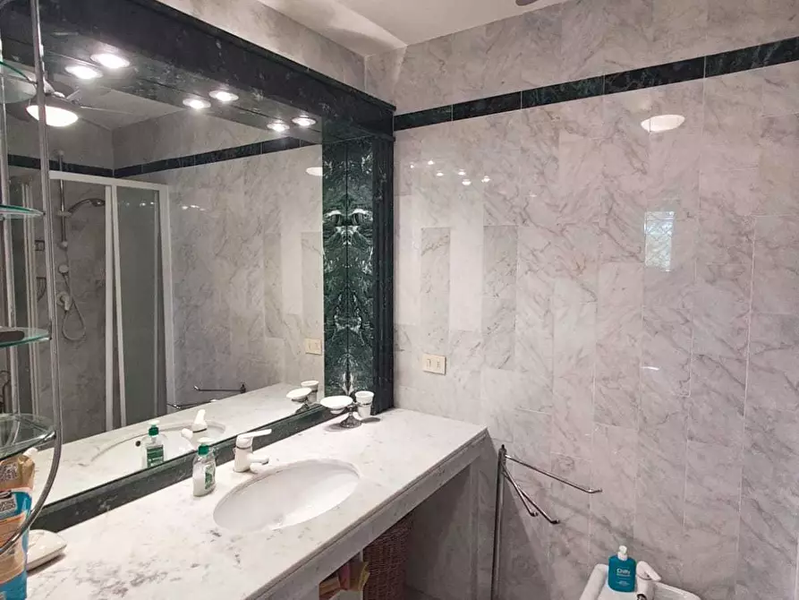 Immagine 5 di Villa in vendita  in Via Terracina 399 a San Felice Circeo