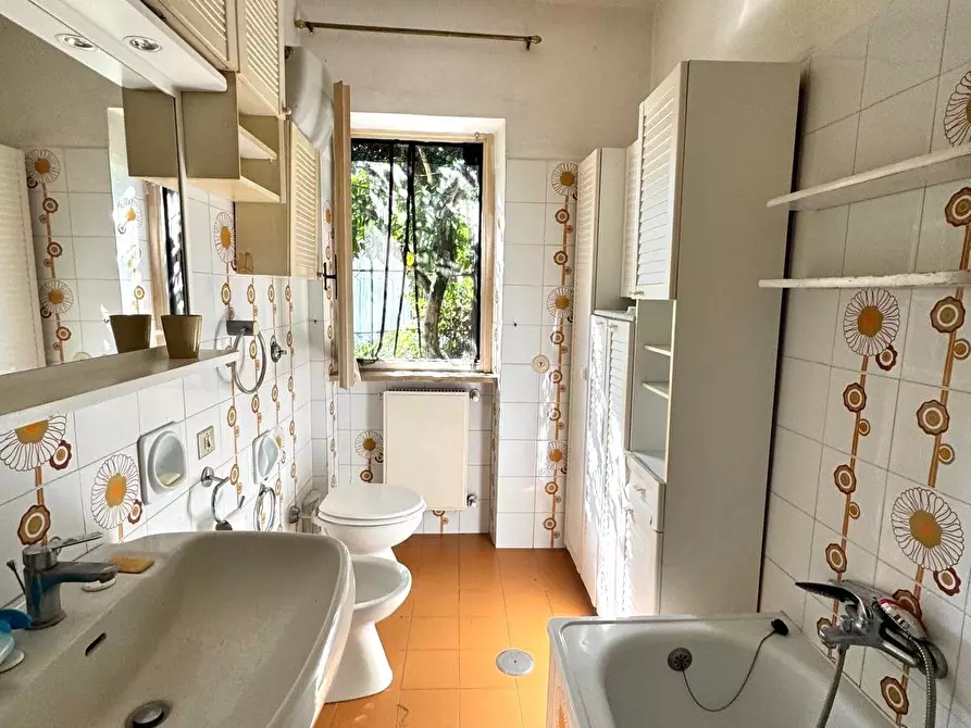 Immagine 19 di Casa bifamiliare in vendita  in Strada Provinciale Badino 29 a Terracina