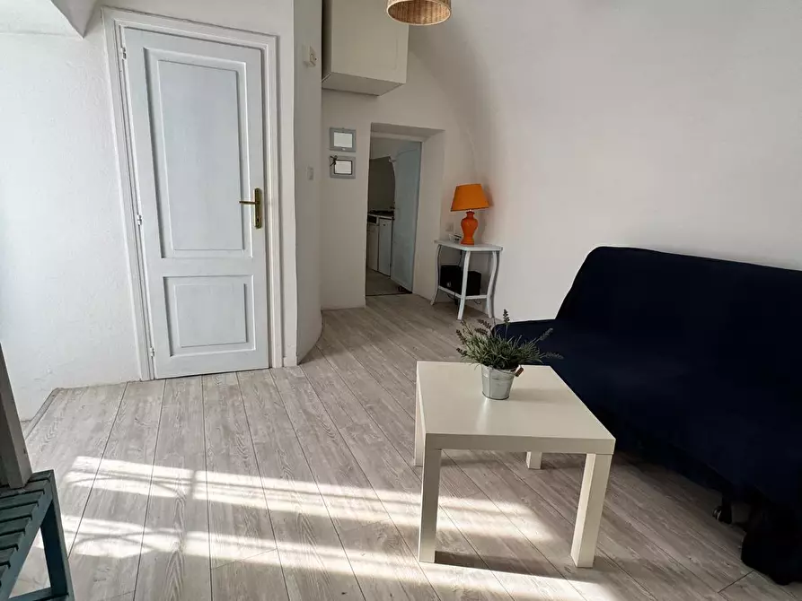 Immagine 4 di Appartamento in vendita  in Piazza Giuseppe Mazzini a San Felice Circeo