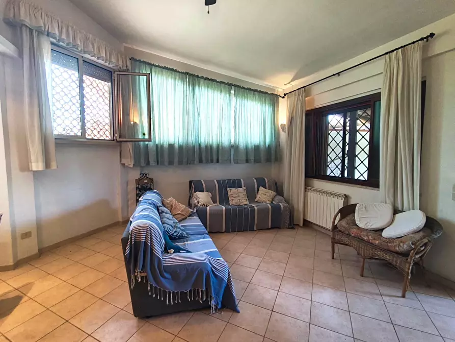 Immagine 3 di Villa in vendita  in Via Terracina 399 a San Felice Circeo