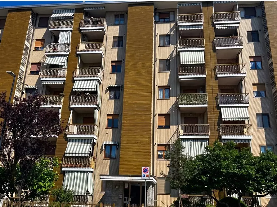 Immagine 10 di Quadrilocale in vendita  in Via Don Minzoni 22 a Beinasco