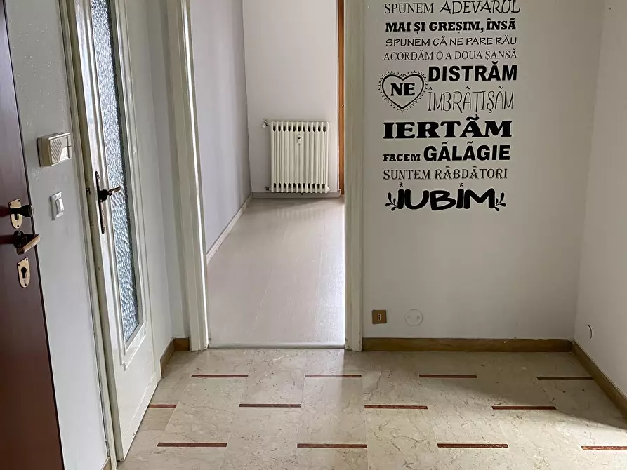Immagine 10 di Bilocale in vendita  in Viale Papa Giovanni XXIII 5 a Beinasco