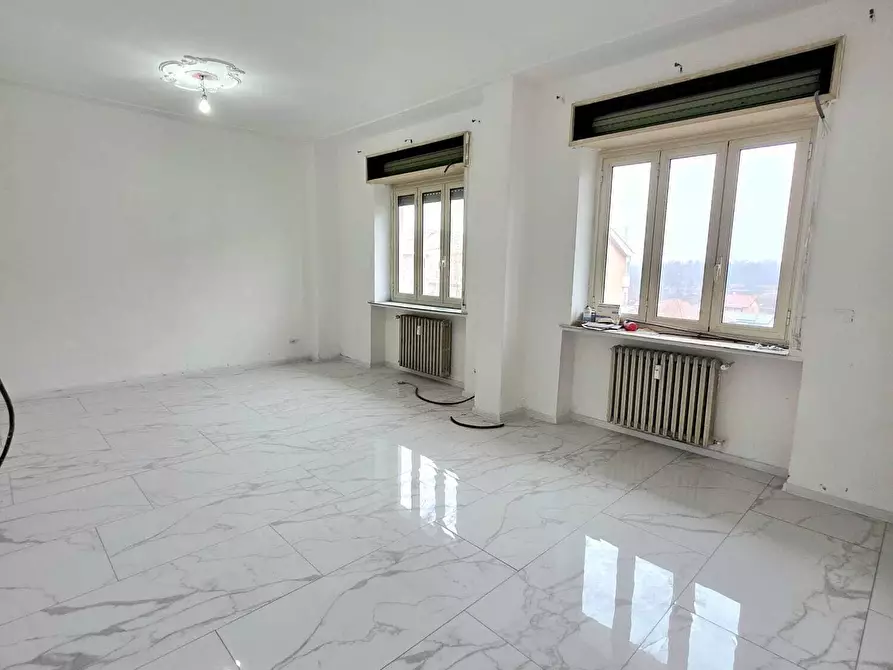 Immagine 16 di Pentalocale in vendita  in Viale Papa Giovanni XXIII 21 a Beinasco