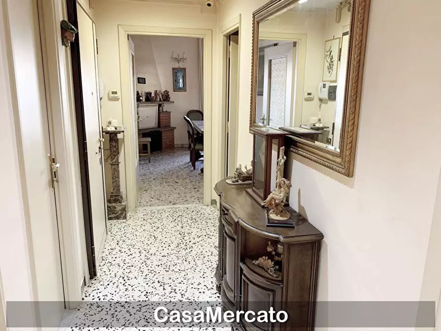 Immagine 9 di Trilocale in vendita  in Viale dei Pini a Montecompatri