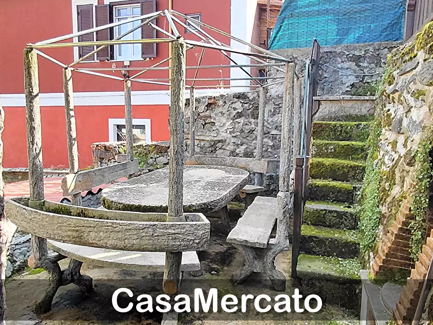 Immagine 19 di Quadrilocale in vendita  in Via Giuseppe Lucatelli a Rocca Di Papa