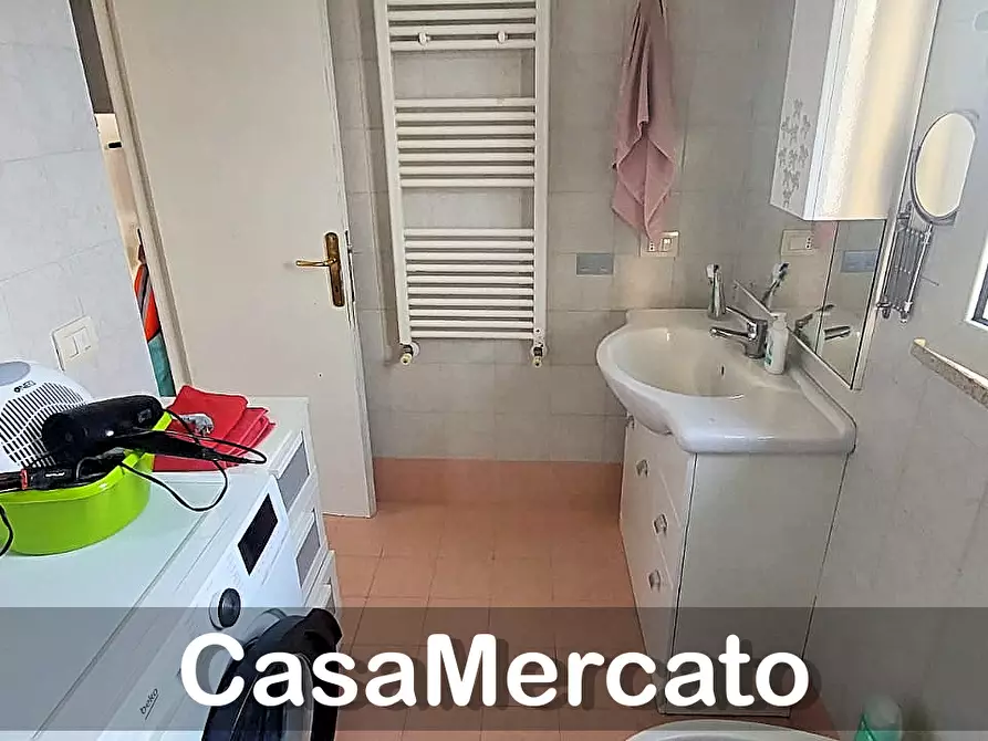 Immagine 20 di Bilocale in vendita  in Via Marino Campagna a Rocca Di Papa