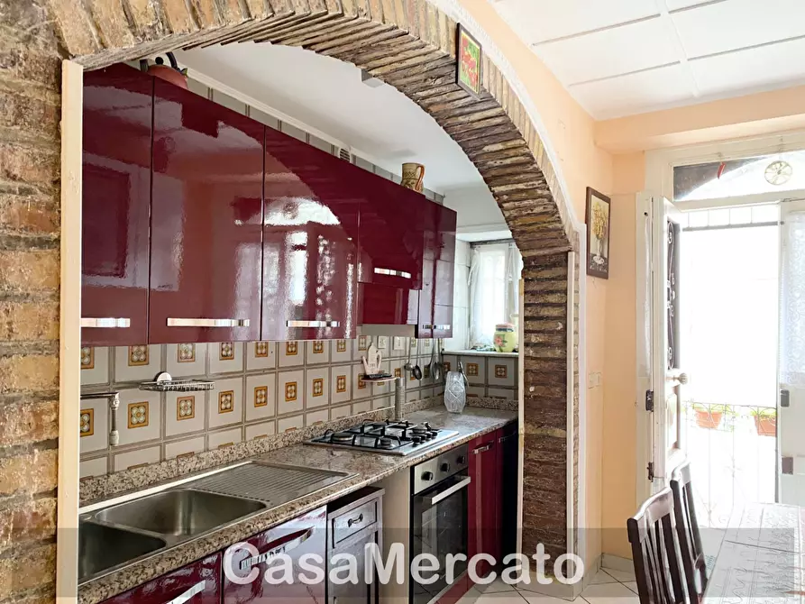 Immagine 3 di Trilocale in vendita  in via delle scalette a Rocca Di Papa