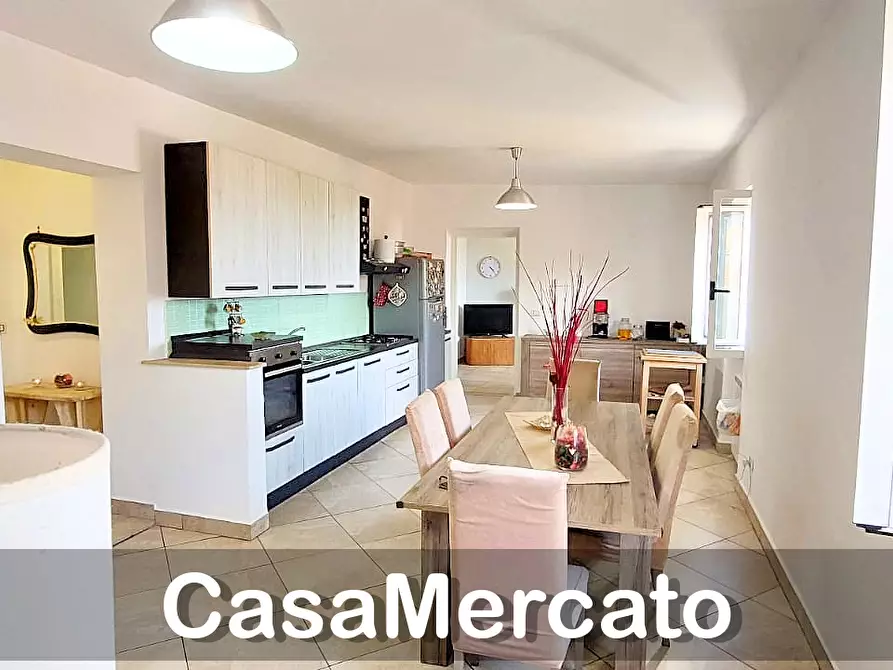 Immagine 6 di Appartamento in vendita  in Via Fratelli Kennedy a Lanuvio