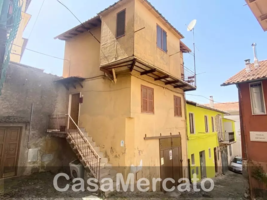 Immagine 1 di Casa indipendente in vendita  in Via Santovetti a Rocca Di Papa