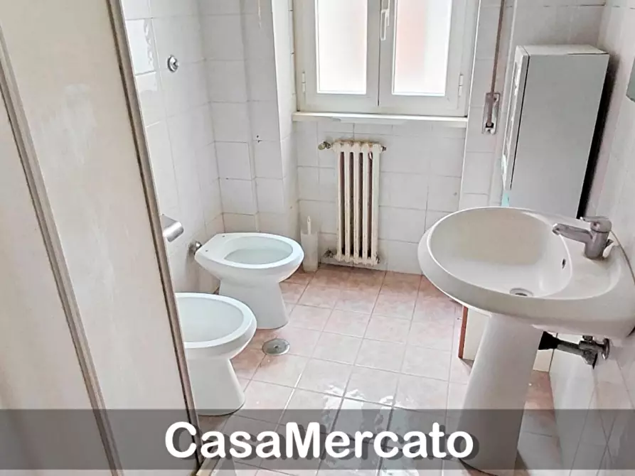 Immagine 15 di Trilocale in vendita  a Marino