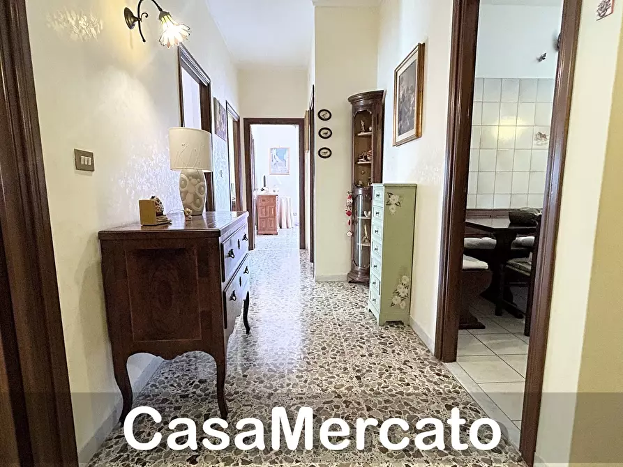Immagine 38 di Quadrilocale in vendita  in Via Orazio a Albano Laziale