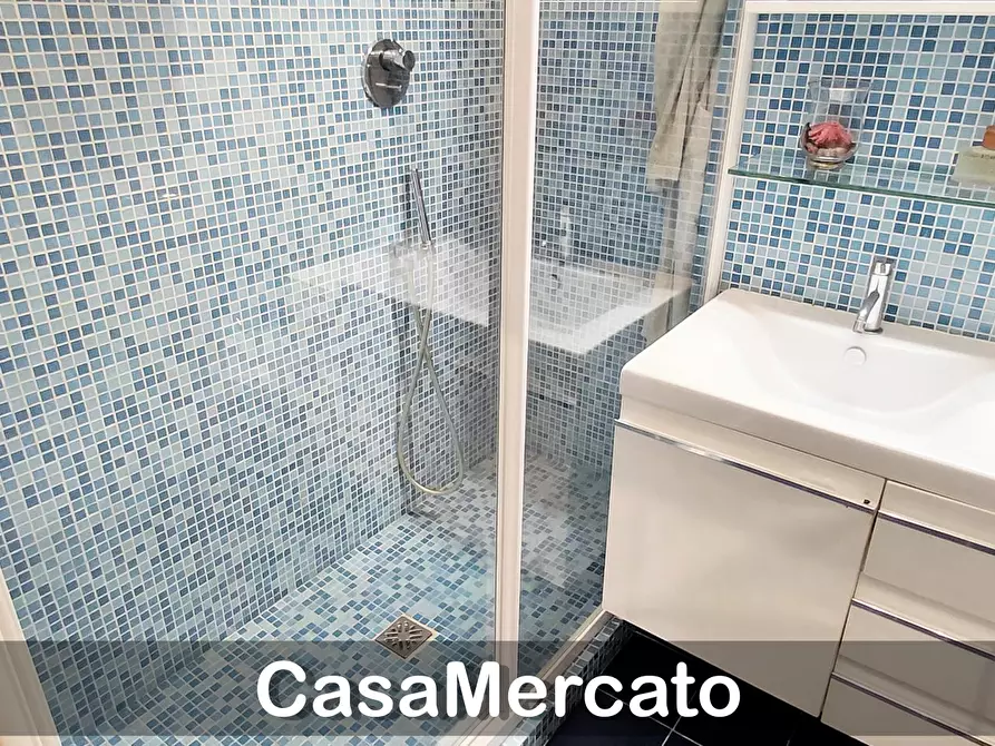 Immagine 28 di Trilocale in vendita  in Via Nettunense a Albano Laziale