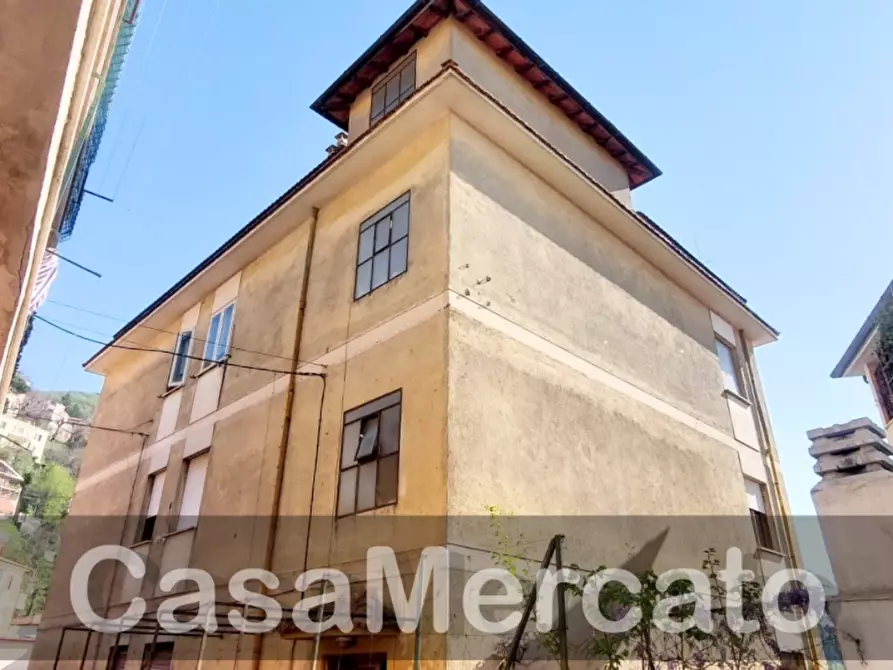 Immagine 1 di Quadrilocale in vendita  in Via Borgo Valle Vergine a Rocca Di Papa
