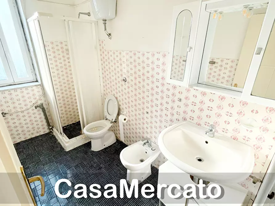 Immagine 23 di Bilocale in vendita  a Rocca Di Papa