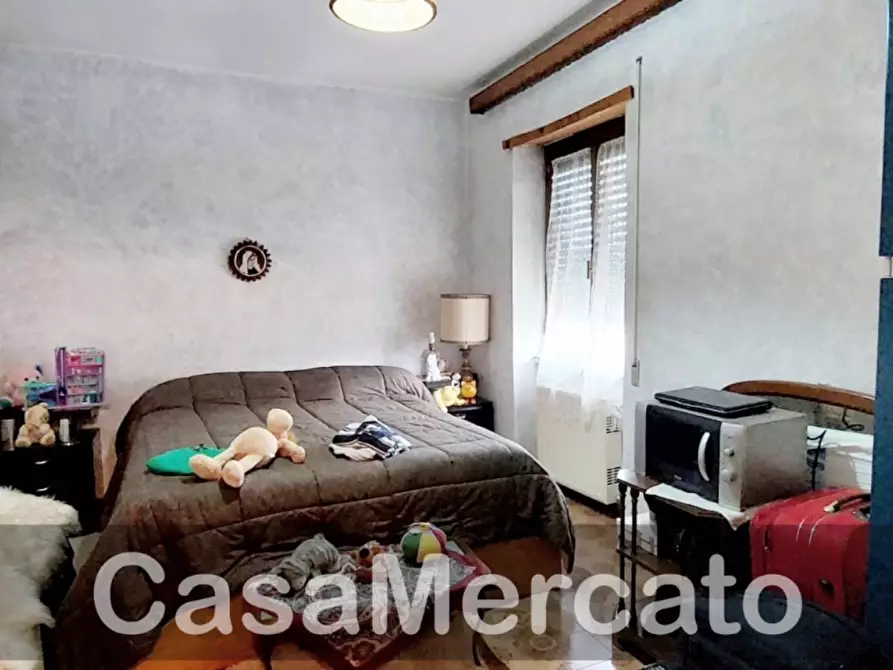 Immagine 9 di Trilocale in vendita  a Rocca Di Papa