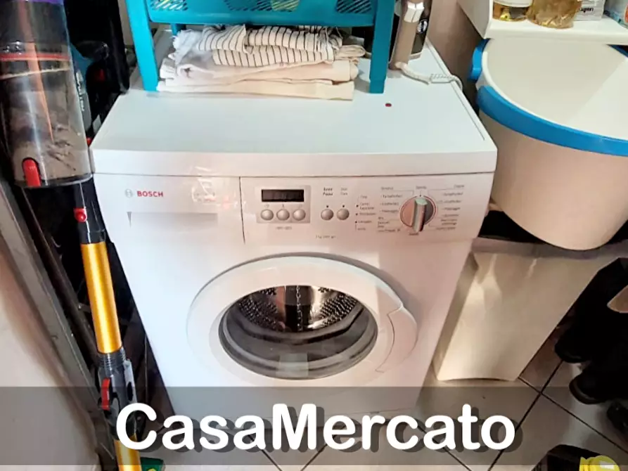 Immagine 20 di Trilocale in vendita  in Via Roma a Rocca Di Papa