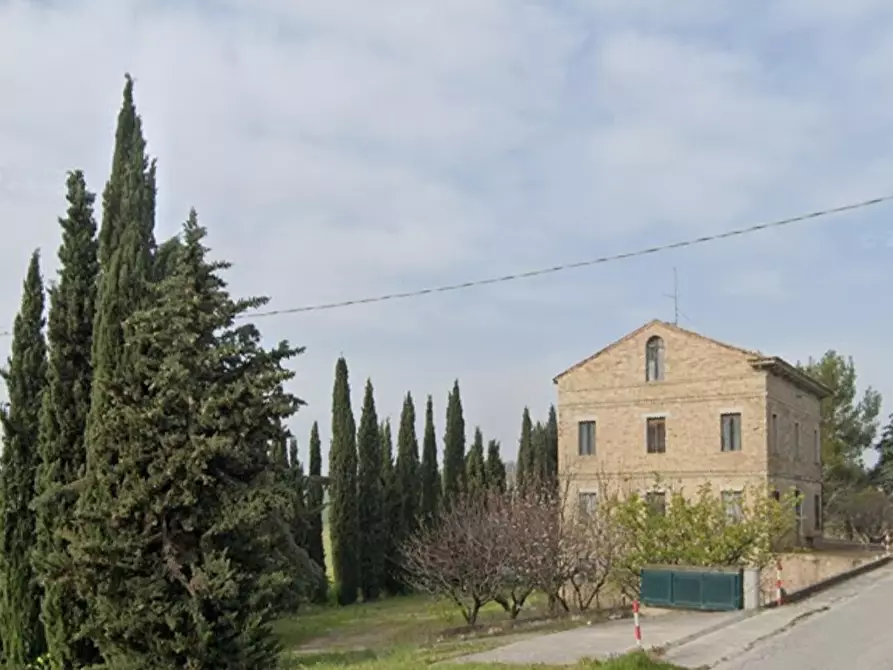 Immagine 1 di Casa indipendente in vendita  a Fermo