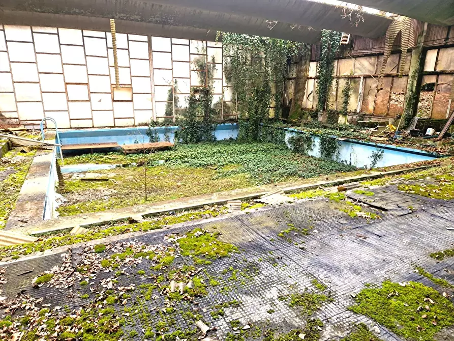 Immagine 3 di Laboratorio in vendita  a Fiuggi