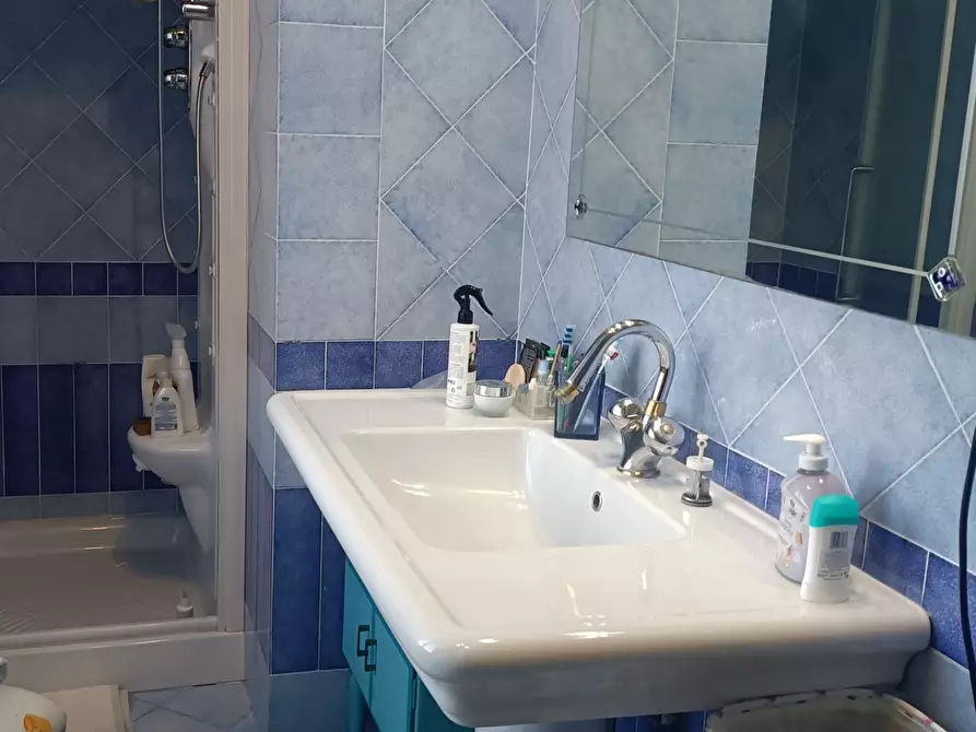 Immagine 17 di Appartamento in vendita  a San Benedetto Del Tronto