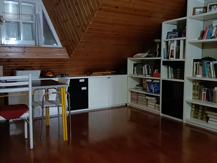 Immagine 24 di Casa indipendente in vendita  a Folignano