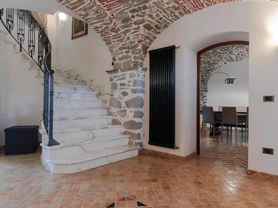 Immagine 10 di Casa indipendente in vendita  a Sarzana
