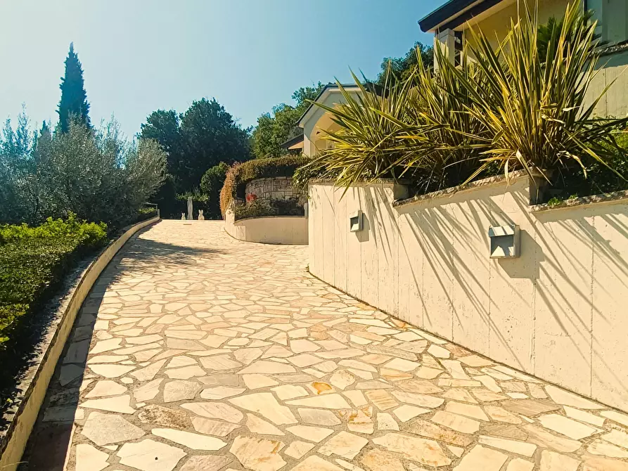 Immagine 94 di Casa indipendente in vendita  a San Benedetto Del Tronto