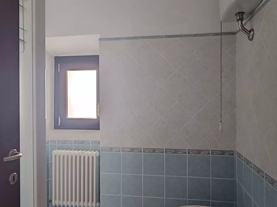 Immagine 17 di Casa indipendente in vendita  a Ascoli Piceno