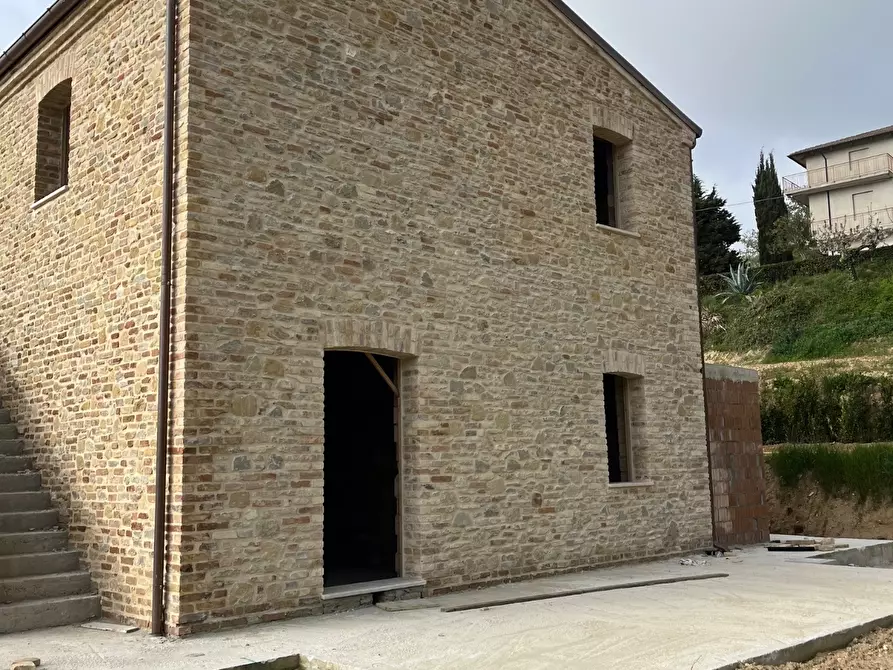 Immagine 24 di Rustico / casale in vendita  a Ripatransone