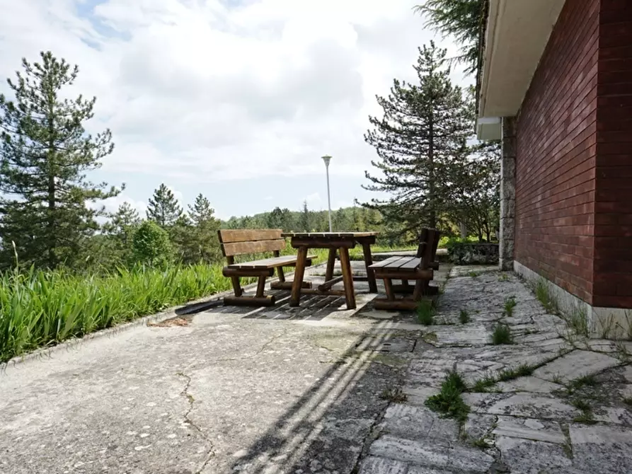 Immagine 47 di Casa indipendente in vendita  a Ascoli Piceno