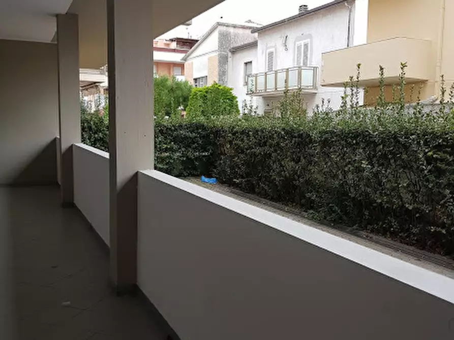 Immagine 25 di Residence in vendita  a Tortoreto