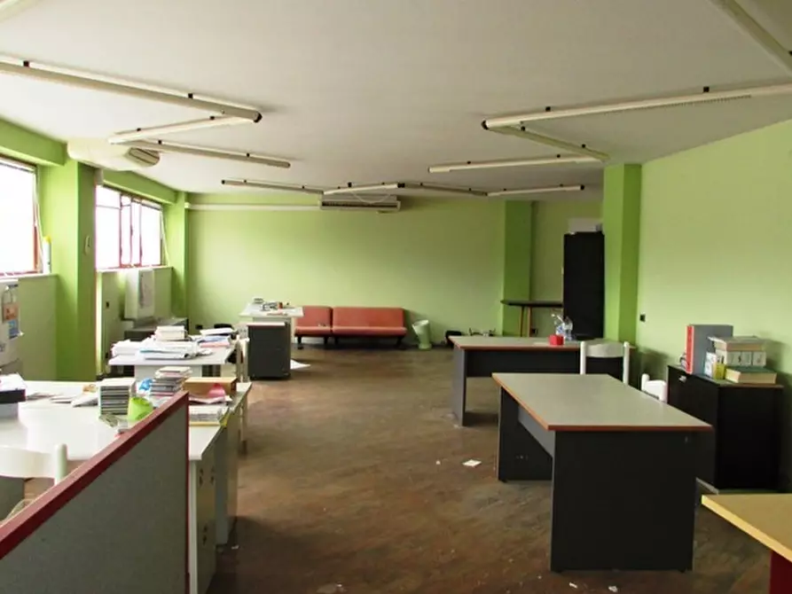 Immagine 16 di Ufficio in vendita  in VIA OTTONI 17 a Matelica
