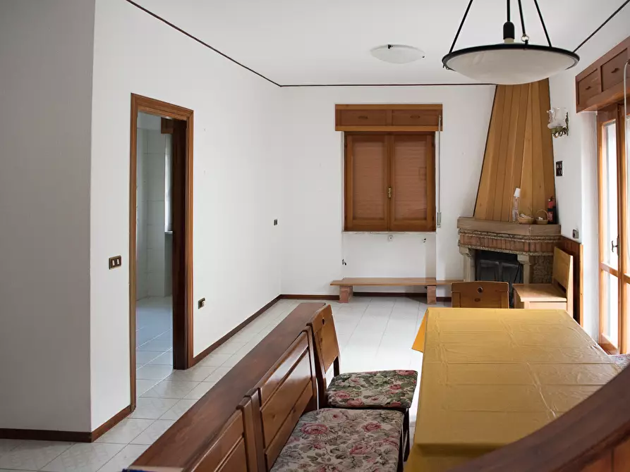 Immagine 3 di Pentalocale in vendita  in via kennedy a San Fele