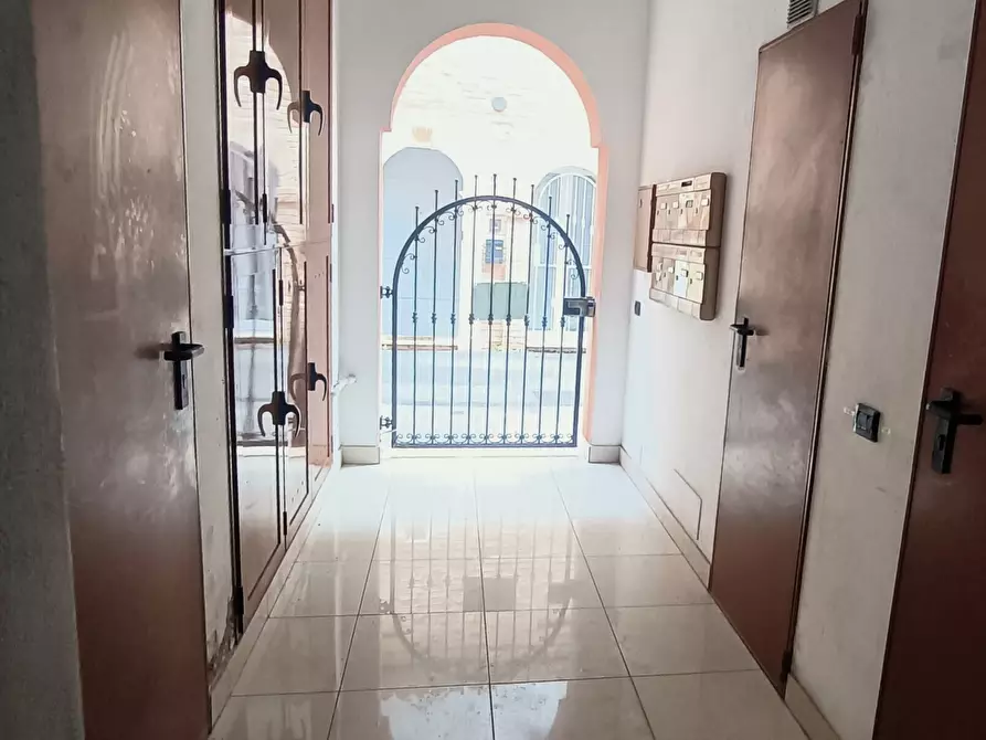 Immagine 14 di Appartamento in vendita  a San Benedetto Del Tronto