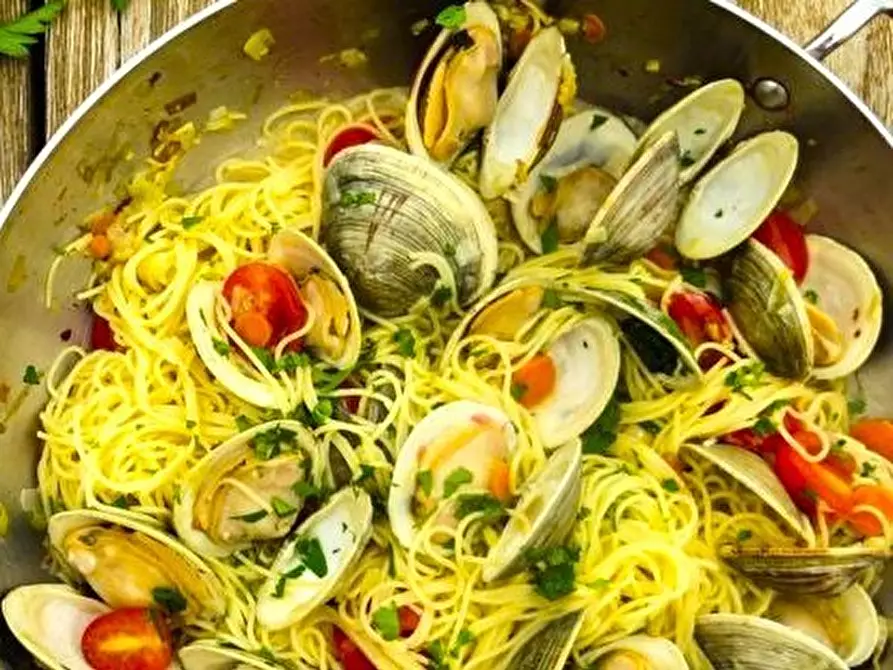 Immagine 4 di Bar / Ristorante in vendita  a Chioggia