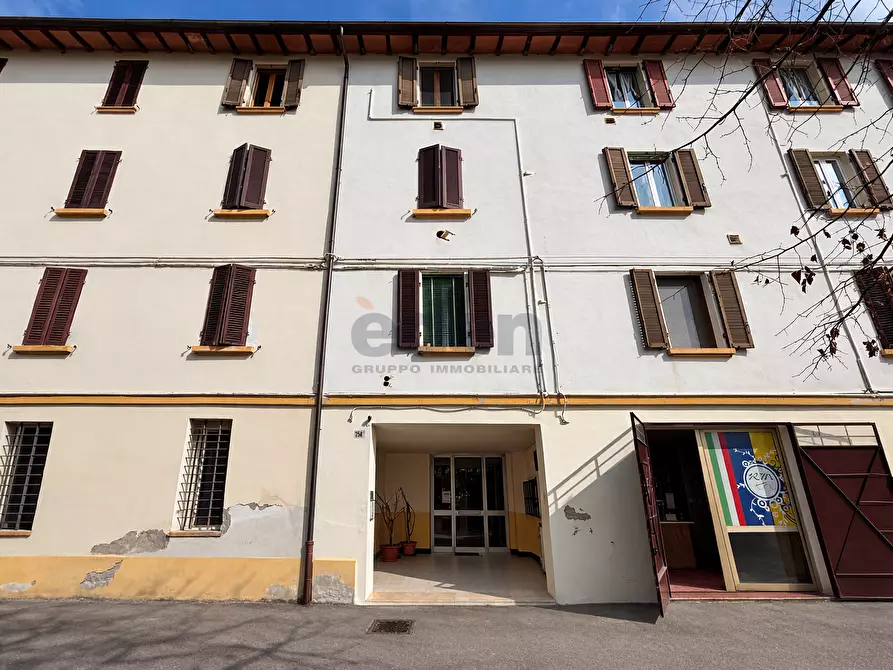 Immagine 6 di Bilocale in vendita  in Strada Nazionale Canaletto Sud 258 a Modena