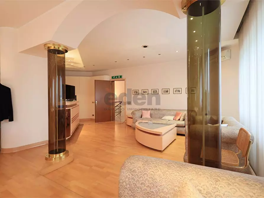 Immagine 18 di Ufficio in affitto  in Via Vittorio Bottego 49 a Modena