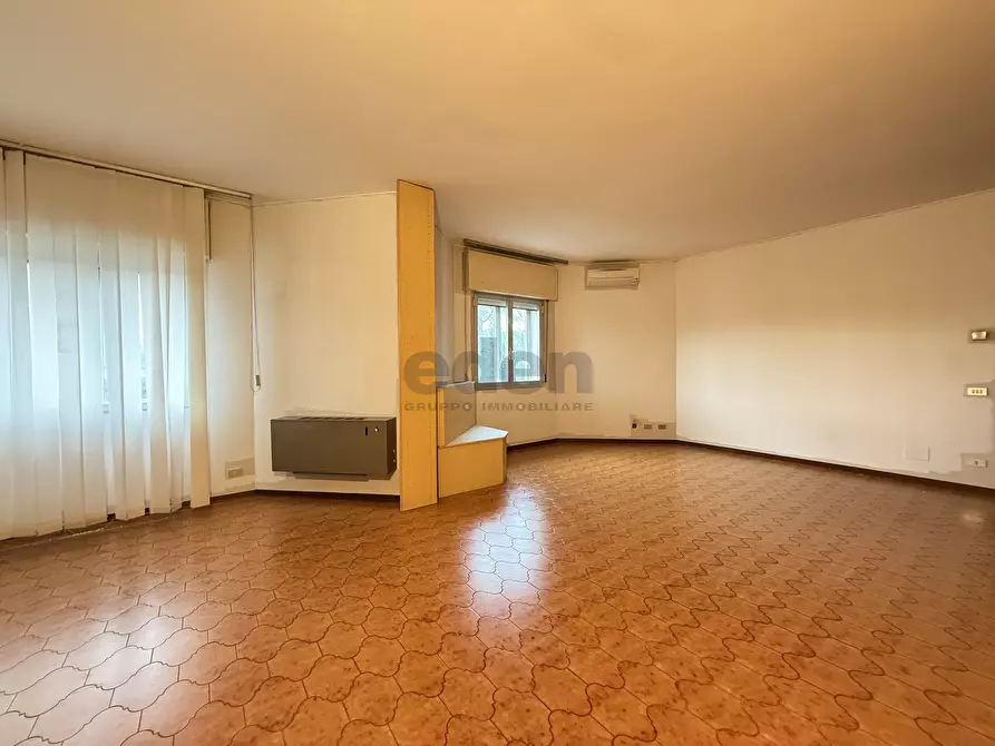 Immagine 31 di Ufficio in affitto  in Via Vittorio Bottego 49 a Modena