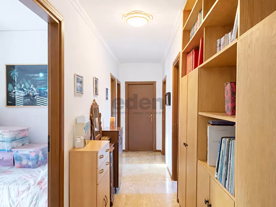 Immagine 5 di Quadrilocale in vendita  in Via Giovanni Lagrange 36 a Modena