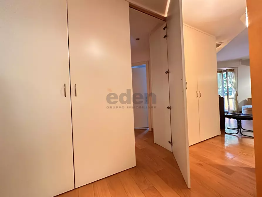 Immagine 35 di Quadrilocale in vendita  in Piazza Guido Rossa 8 a Modena