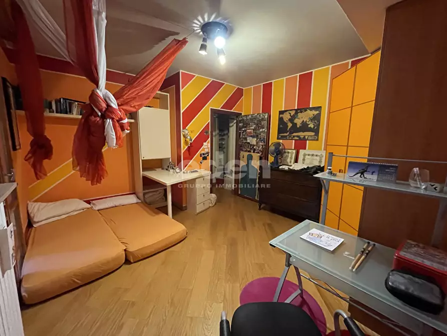 Immagine 50 di Quadrilocale in vendita  in Piazza Guido Rossa 8 a Modena