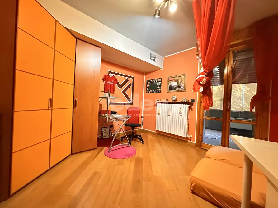 Immagine 13 di Quadrilocale in vendita  in Piazza Guido Rossa 8 a Modena