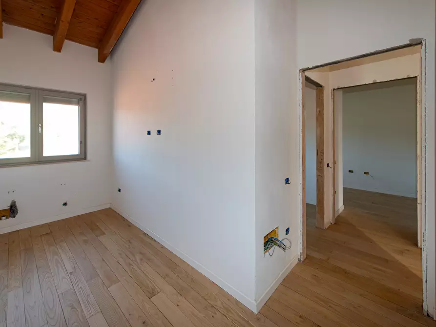 Immagine 31 di Villa in vendita  a Soleminis