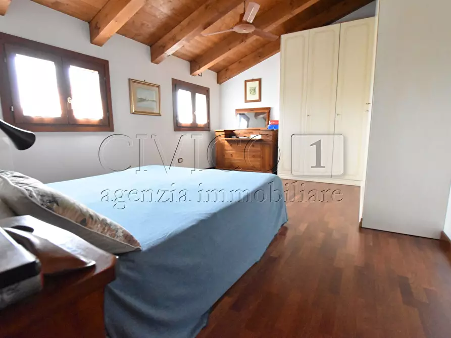 Immagine 22 di Casa bifamiliare in vendita  in Via Vangadizza a Rubano