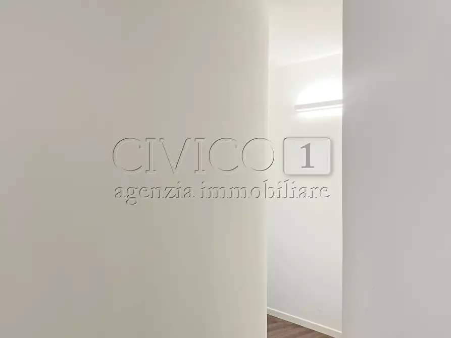 Immagine 16 di Ufficio in affitto  in Viale della Scienza 38 a Vicenza