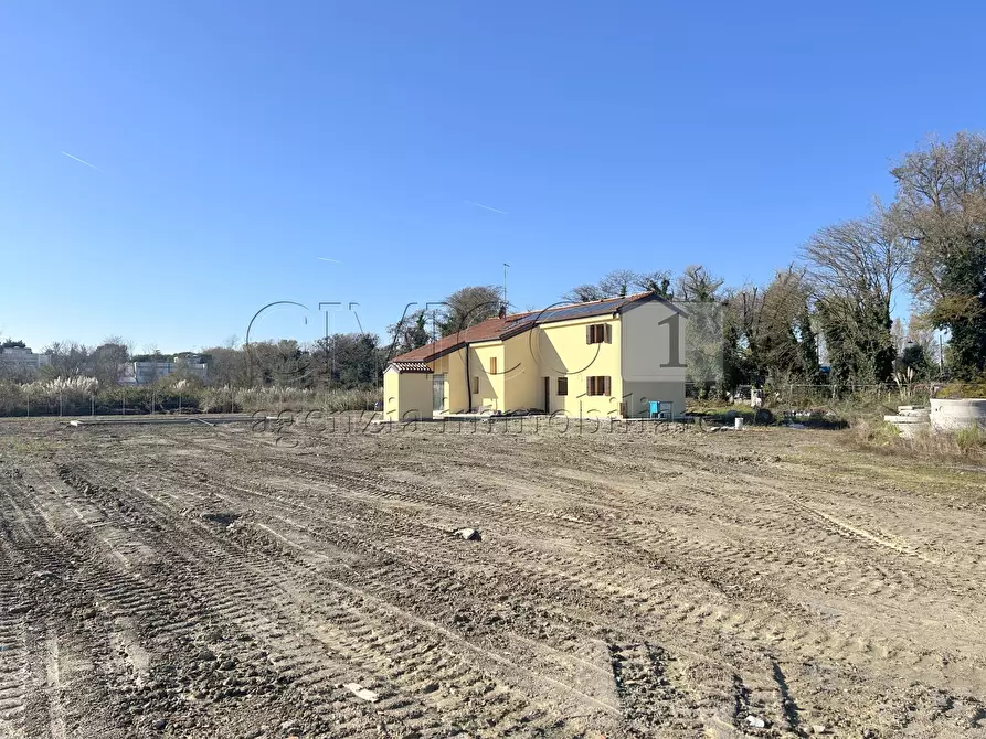 Immagine 13 di Villa in vendita  in Via Malamocco 76 a Venezia