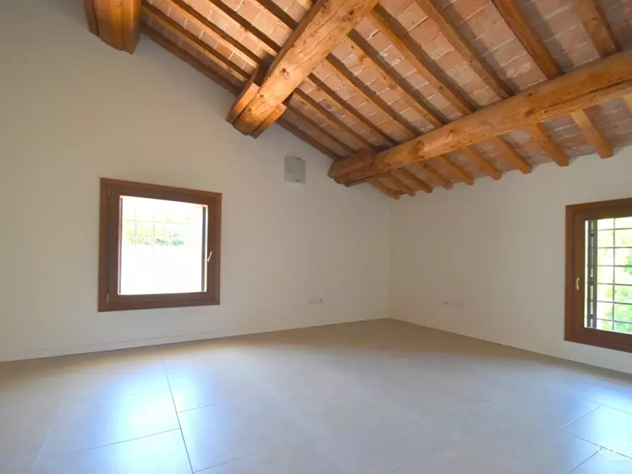 Immagine 9 di Casa bifamiliare in affitto  in Via Paradiso a Quinto Vicentino