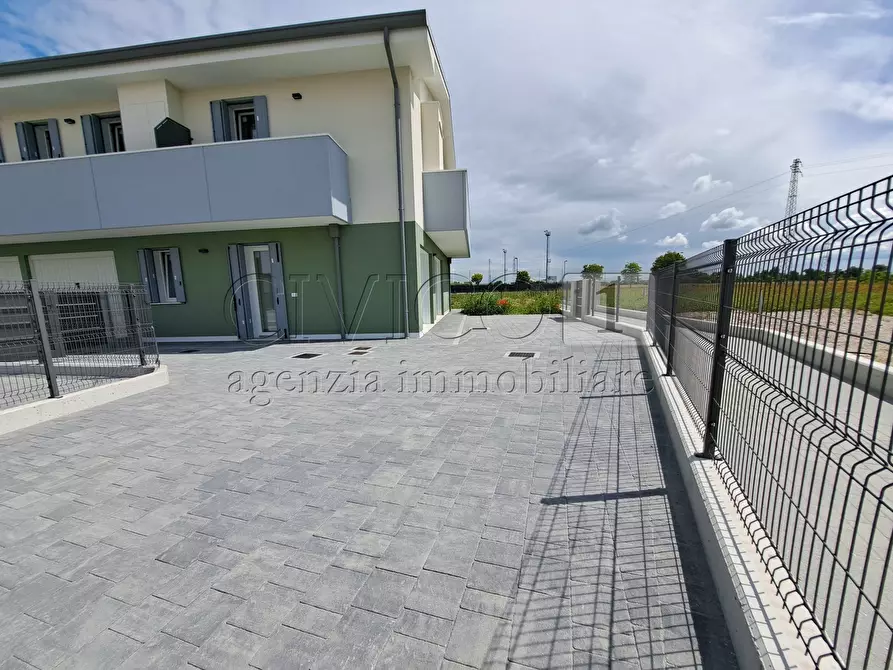 Immagine 3 di Appartamento in vendita  in Via Roma a Cervarese Santa Croce