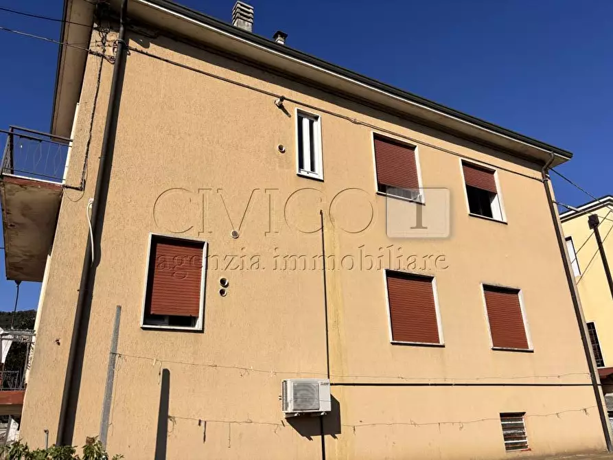 Immagine 13 di Appartamento in vendita  in Via Roma a Longare